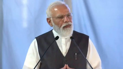 दो दिन के दौरे पर ग्लासगो पहुंचे प्रधानमंत्री नरेंद्र मोदी, ब्रिटेन के PM बोरिस जॉनसन से करेंगे मुलाकात