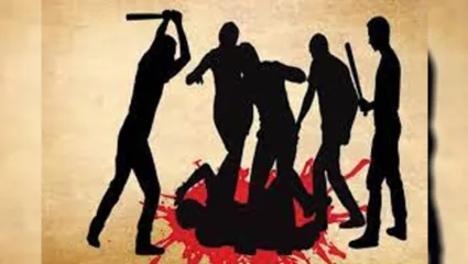 झगडे में बीच-बचाव करना व्यक्ति को पड़ा महंगा, गंवाइ अपनी जान