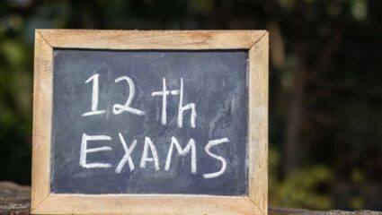 Nagpur news: शांतिपूर्ण रूप से शुरु हुई बारहवीं की परीक्षा, कैसा रहा पहला पेपर, जानें तस्वीरों के माध्यम से