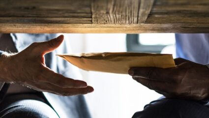 ACB की बड़ी कार्रवाई, नेरुल में CIDCO का सहायक एस्टेट ऑफिसर रंगे हाथ पकड़ा गया