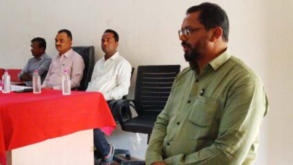 ई-केवाईसी नहीं तो राशन बंद! चंद्रपुर आपूर्ति अधिकारी की सख्त चेतावनी