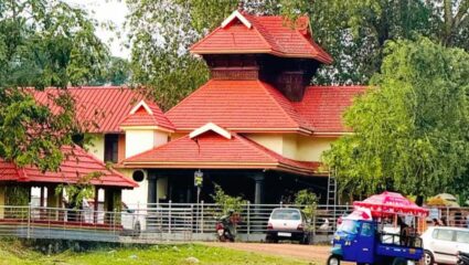 महाभारत का सबसे बड़ा खलनायक, फिर भी यहां होती है पूजा! दुर्योधन का रहस्यमयी मंदिर जानकर चौंक जाएंगे