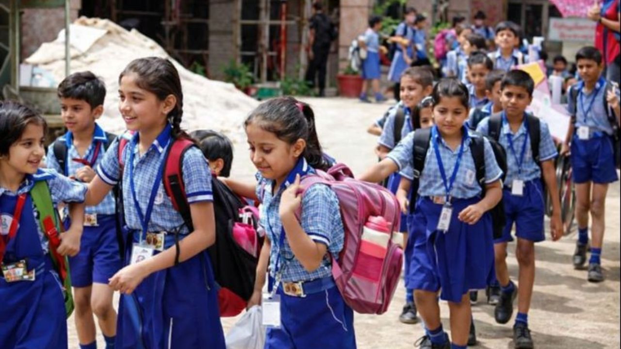 गोंदिया जिले में 203 कक्षा कमरों का निर्माण, जल्द ही पुरानी इमारत को गिराकर बनाई जाएगी नई इमारत