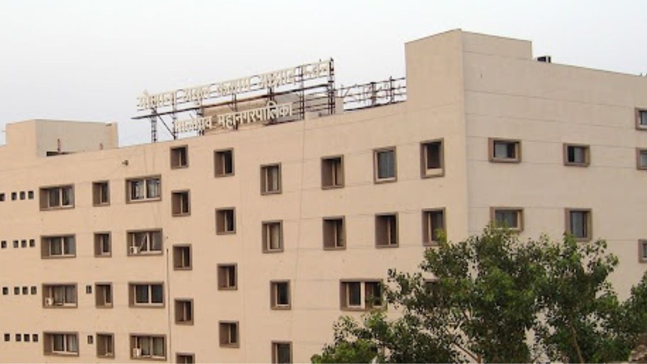 मालेगांव में सियासी उलटफेर: कांग्रेस-भाजपा ने मिलाया हाथ, ‘भारत विकास आघाड़ी’ का गठन