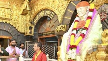 IRCTC का डिवाइन महाराष्ट्र टूर: शिरडी साईं बाबा, शनि शिंगणापुर और त्र्यंबकेश्वर ज्योतिर्लिंग के दर्शन का मौका