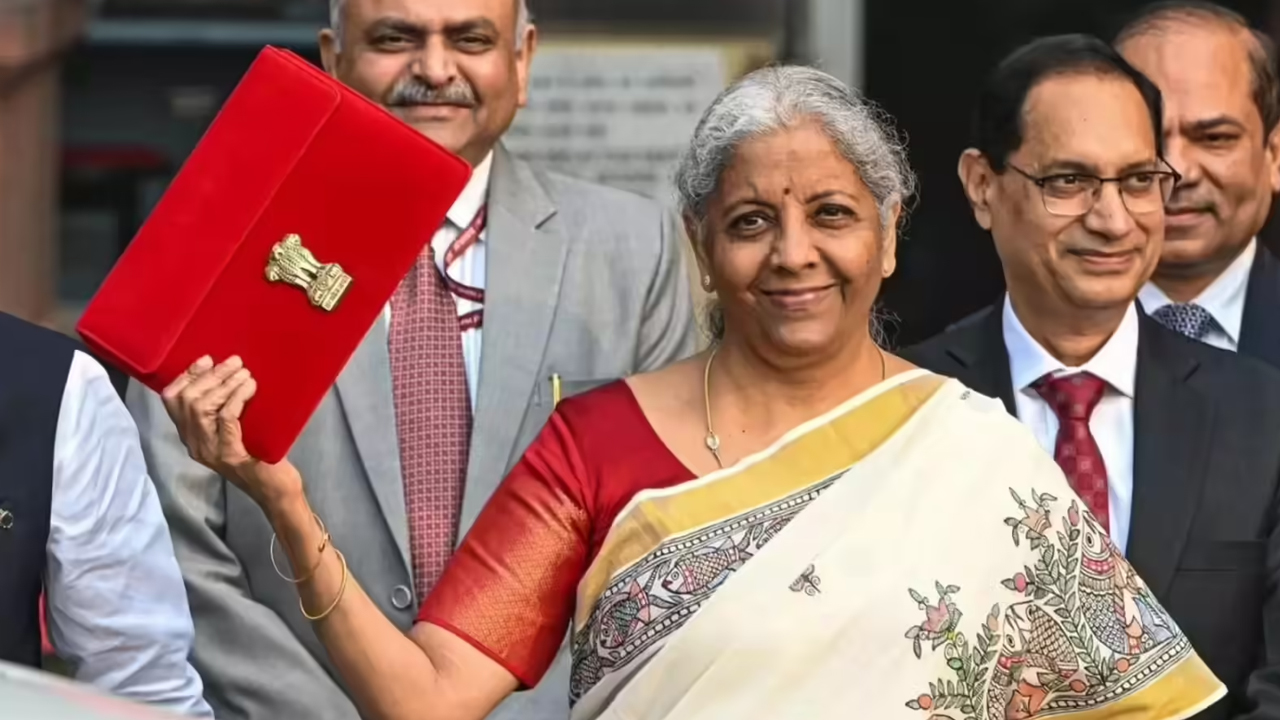 Budget Day Plan: बजट दिवस पर क्या होगा निर्मला का एक्शन प्लान, कब, कहां और कैसे LIVE देख सकेंगे बजट भाषण?