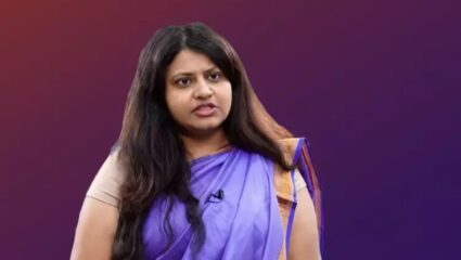 हाथ-पैर बांधे, परिवार को नशीला पदार्थ पिलाया, पूर्व ट्रेनी IAS पूजा खेडकर के घर डकैती, जानें उस रात क्या हुआ