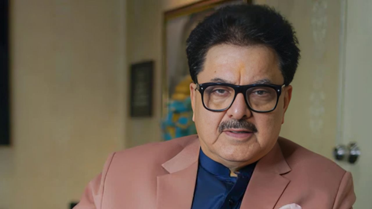 भारत-पाक मैच पर भड़के अशोक पंडित, बोले- ये जनता और शहीदों की भावनाओं से खिलवाड़ है