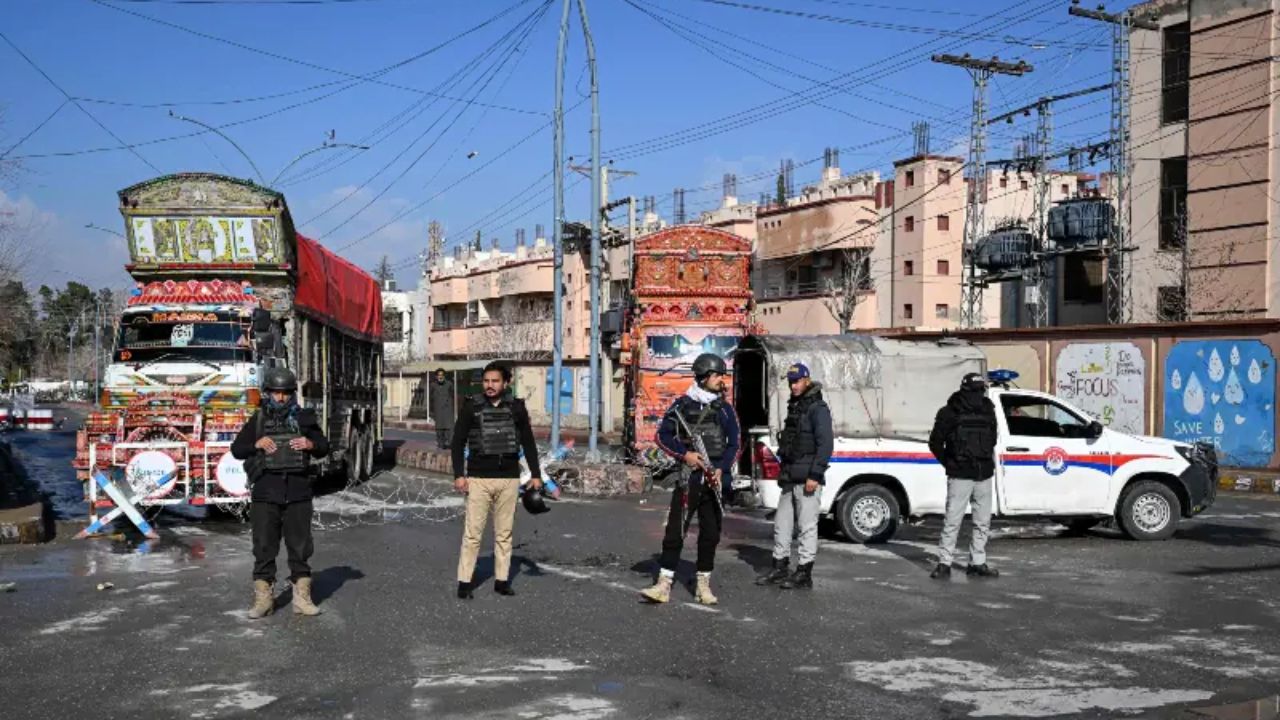 बलूचिस्तान में ‘ऑपरेशन ऑलआउट’, अब तक 145 आतंकी ढेर; हमले में 15 पाकिस्तानी सैनिकों ने भी गंवाई जान