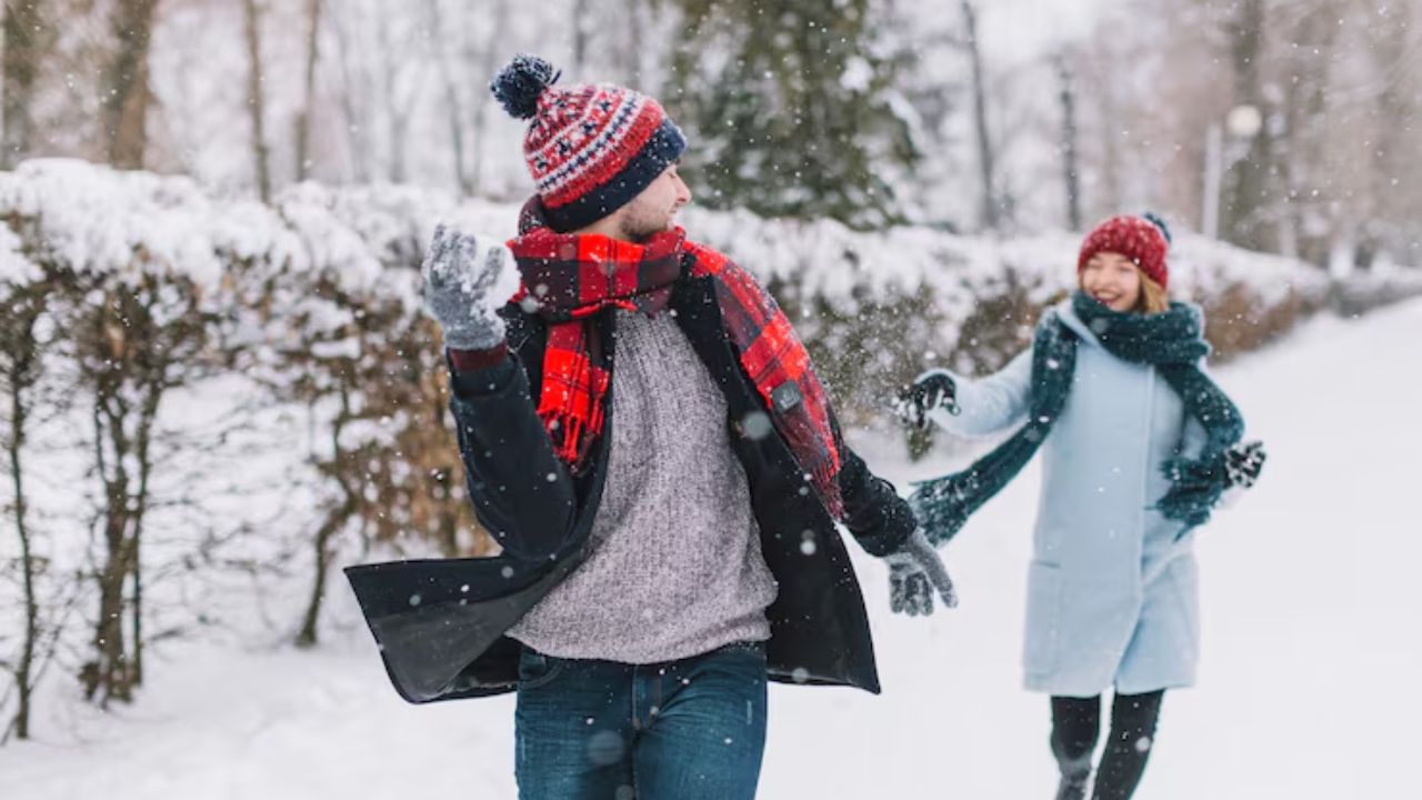 वैलेंटाइन पर अपनी लव स्टोरी बनानी है यादगार, तो इन 5 बजट फ्रेंडली जगहों पर पार्टनर के साथ ट्रैवल