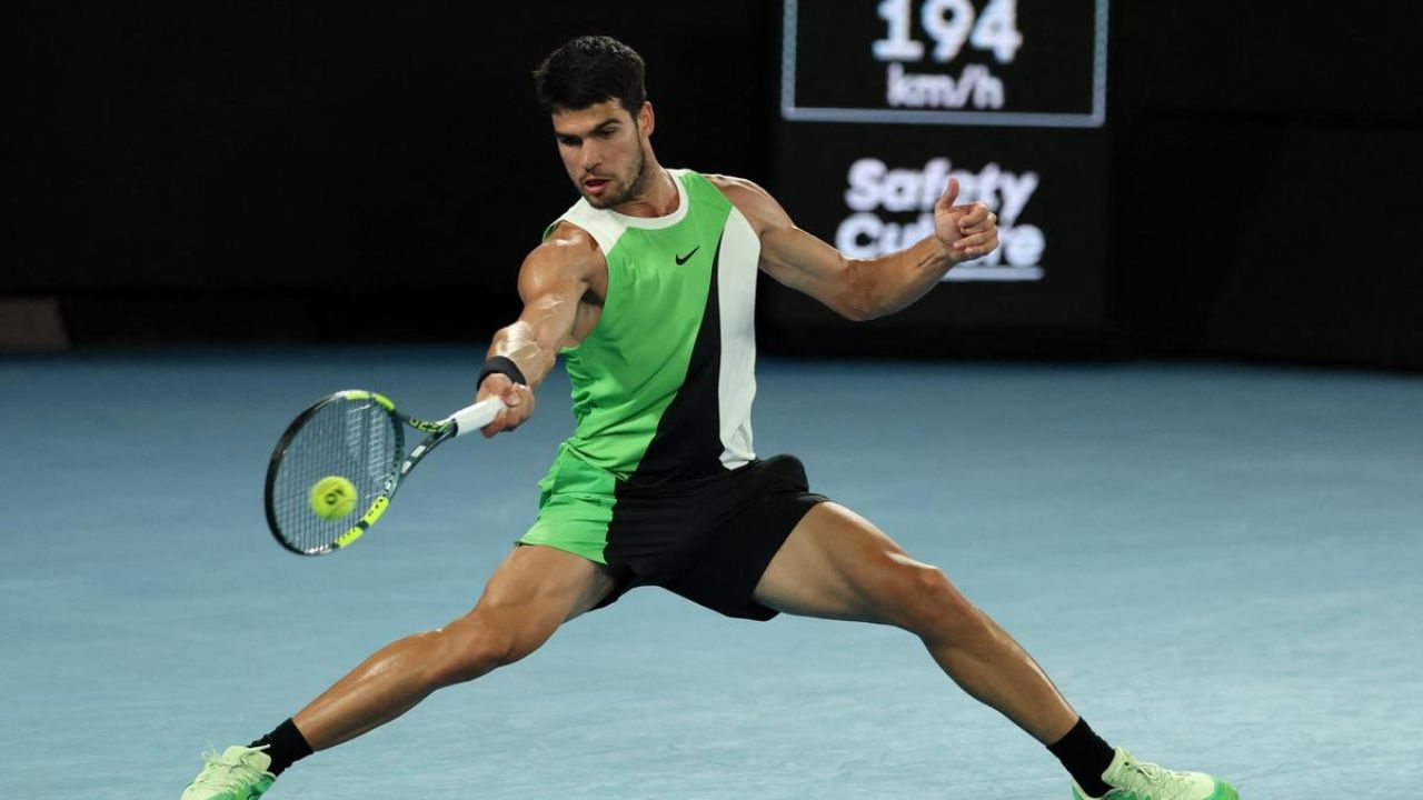 Australian Open: कार्लोस अल्काराज ने रचा इतिहास, जोकोविच को हराकर जीता पहला खिताब; तोड़ा 88 साल पुराना रिकॉर्ड