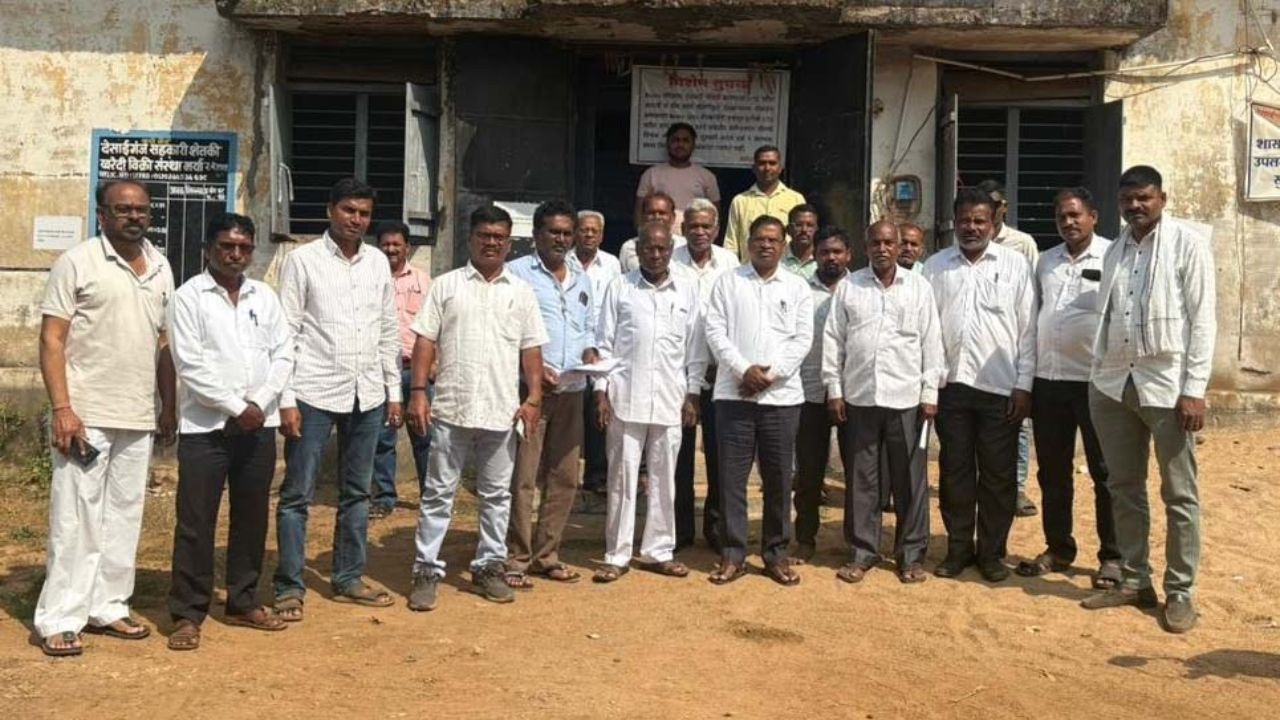 धान खरीदी केंद्र तत्काल शुरू करें, विधायक मसराम सहित किसानों ने खरीदी संस्था कार्यालय पर दी दस्तक