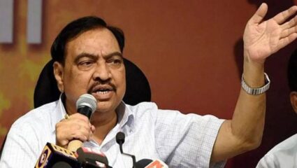 Eknath Khadse: शरद पवार गुट के नेता एकनाथ खडसे पर FIR, पुलिस से बदतमीजी और गाली-गलौज का आरोप