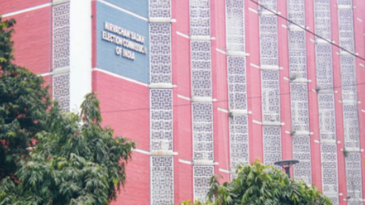 दिल्ली के नए मुख्य निर्वाचन अधिकारी बने अशोक कुमार, चुनाव आयोग ने सौंपी अहम जिम्मेदारी