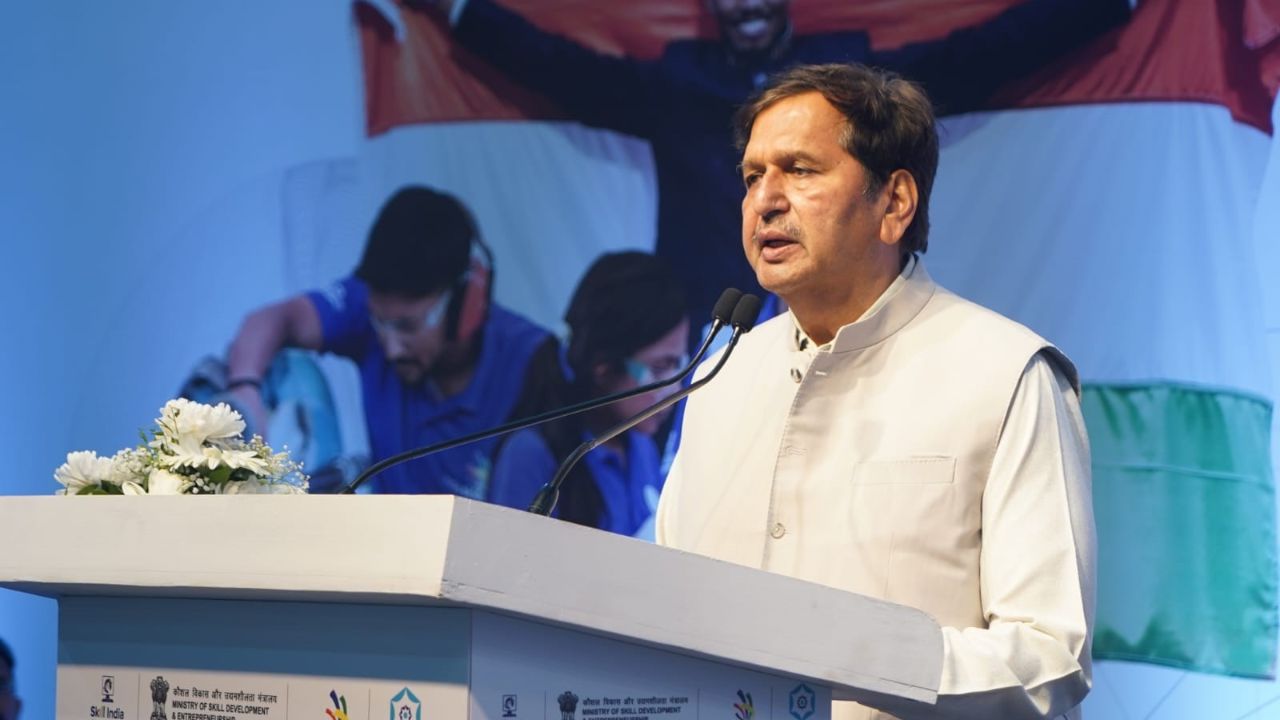 स्वरोजगार से बेरोजगारी का समाधान, महाराष्ट्र में कौशल विकास को बढ़ावा देने की तैयारी