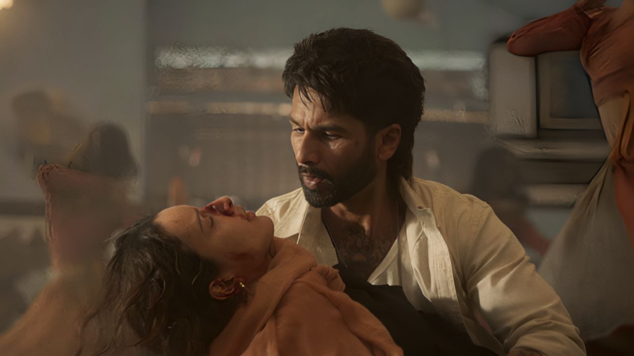 शाहिद कपूर और तृप्ति डिमरी की केमिस्ट्री ने जीता दिल, अरिजीत सिंह की &lsquo;इश्क का फीवर&rsquo; ने मचाया जादू