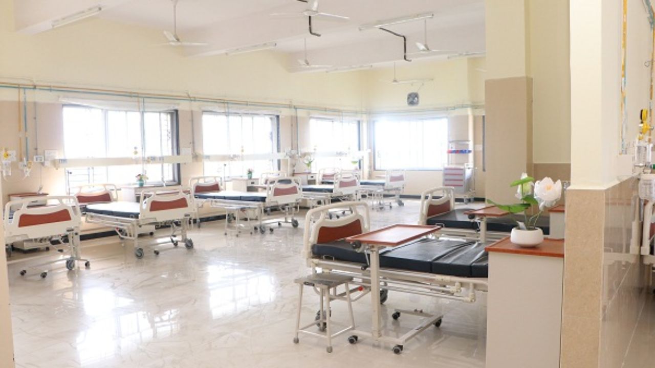 सरकारी अस्पतालों में इलाज रहेगा पूरी तरह मुफ्त, स्वास्थ्य विभाग ने शुल्क की खबरों को बताया भ्रम