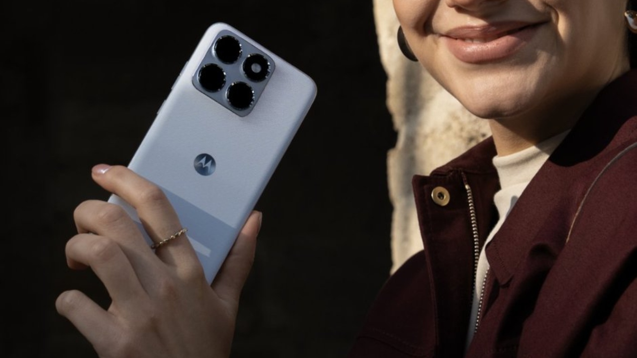 कम बजट में प्रीमियम लुक, Motorola Edge 70 Fusion की तस्वीरें लीक, 7000mAh बैटरी के साथ आ सकता है दमदार फोन