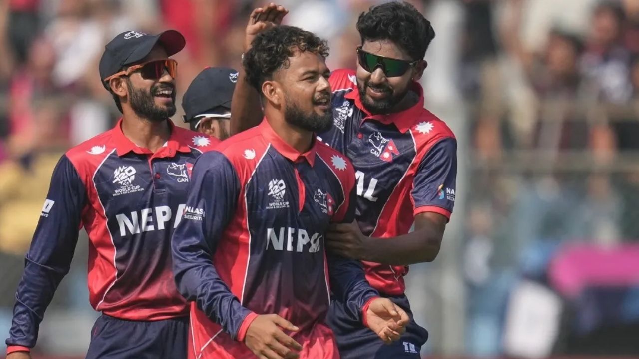 नेपाल के शेर मल्ला का कमाल, पहली ही गेंद पर झटका इंग्लिश बल्लेबाज का विकेट, इंटरनेशनल डेब्यू में बनाया रिकॉर्ड