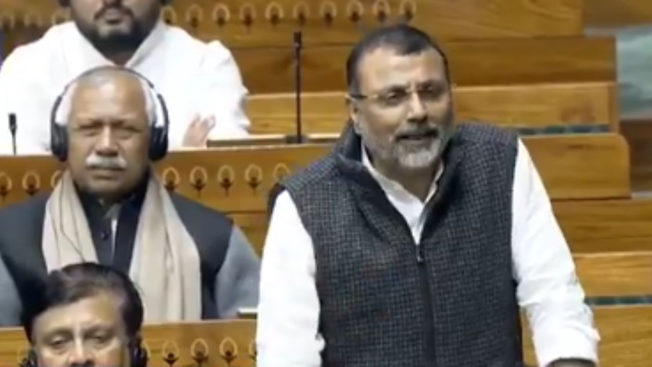 नेहरू पर आपत्तिजनक बयान, गद्दारी, मक्कारी और अय्याशी…भाजपा सांसद निशिकांत दुबे ने और क्या कह दिया?