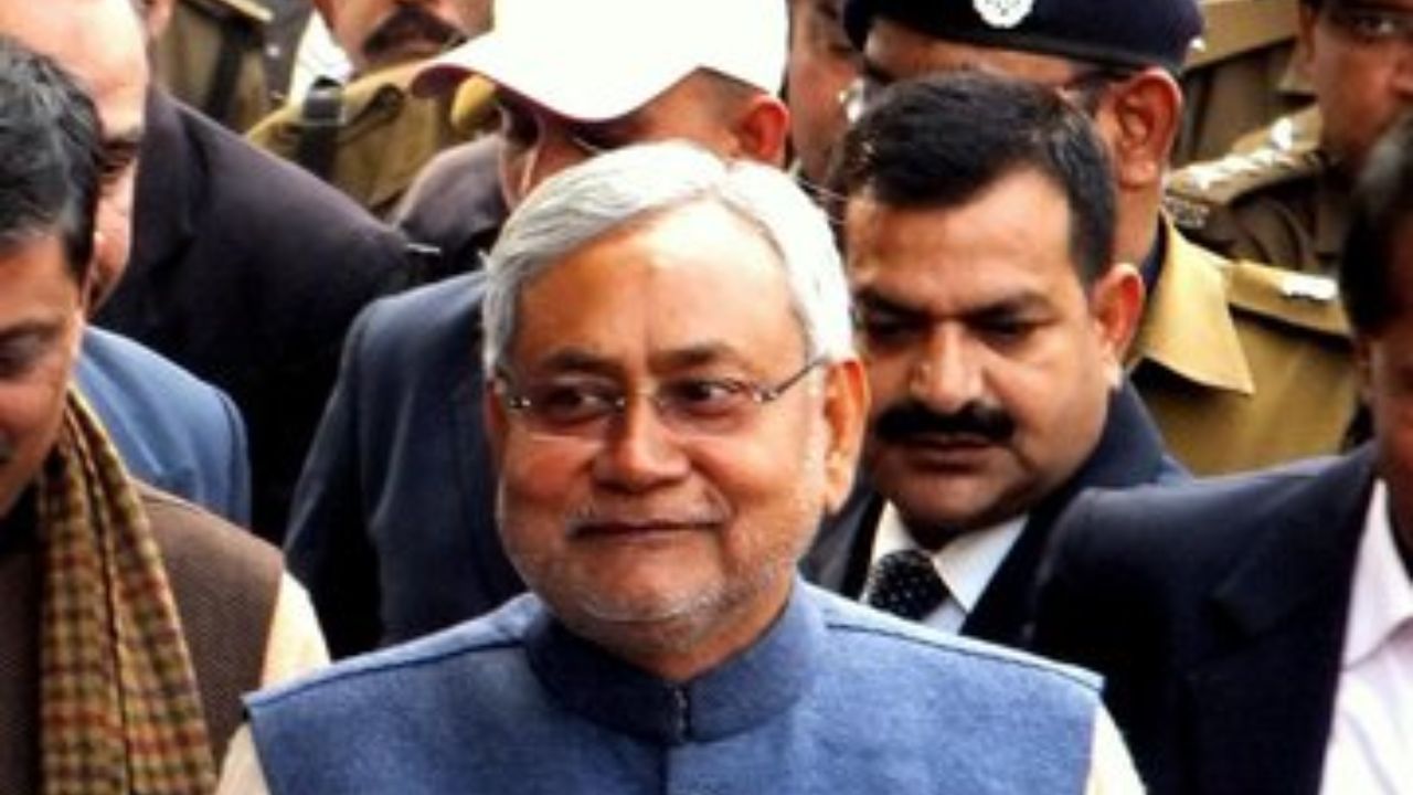 नीतीश कुमार फिर हो गए वायरल…मखाना को कह दिया पखाना, भाषण बार-बार सुन रहे लोग, Video देखें