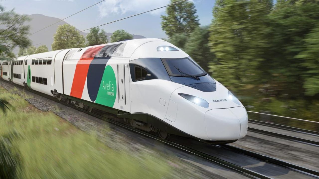 रेल बजट में महाराष्ट्र को 23,926 करोड़ रुपये, मुंबई में बढ़ेंगी 15 डिब्बों की लोकल ट्रेनें