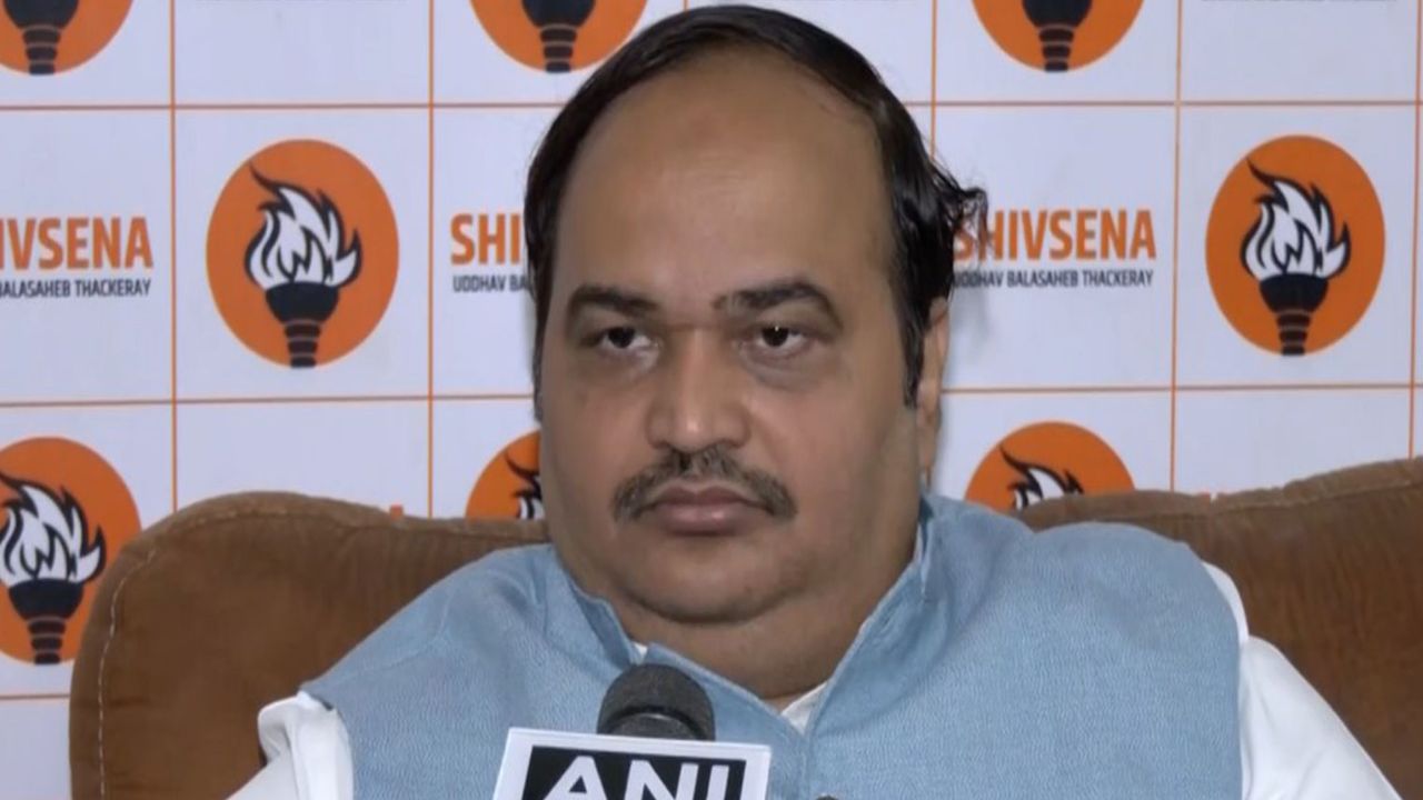 Latur Train Attack: ‘क्या टोपी पहनकर सफर करना गुनाह है?’ लातूर मामले पर शिवसेना UBT ने सरकार को घेरा