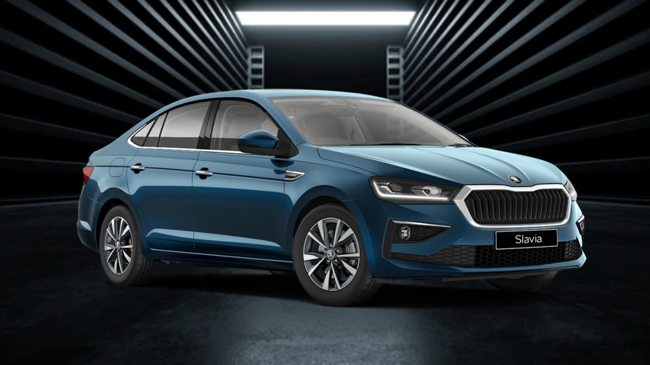 नई कार का सपना पड़ा महंगा, Skoda Slavia के इन वेरिएंट्स की कीमत बढ़ी, खरीदने से पहले जान लें पूरा हिसाब