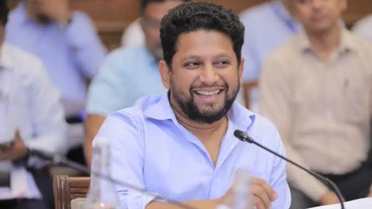 ‘दादा’ के एक्सीडेंट पर बकवास बयानबाजी, यह गंदी राजनीति-सुजय विखे पाटिल की साफ राय