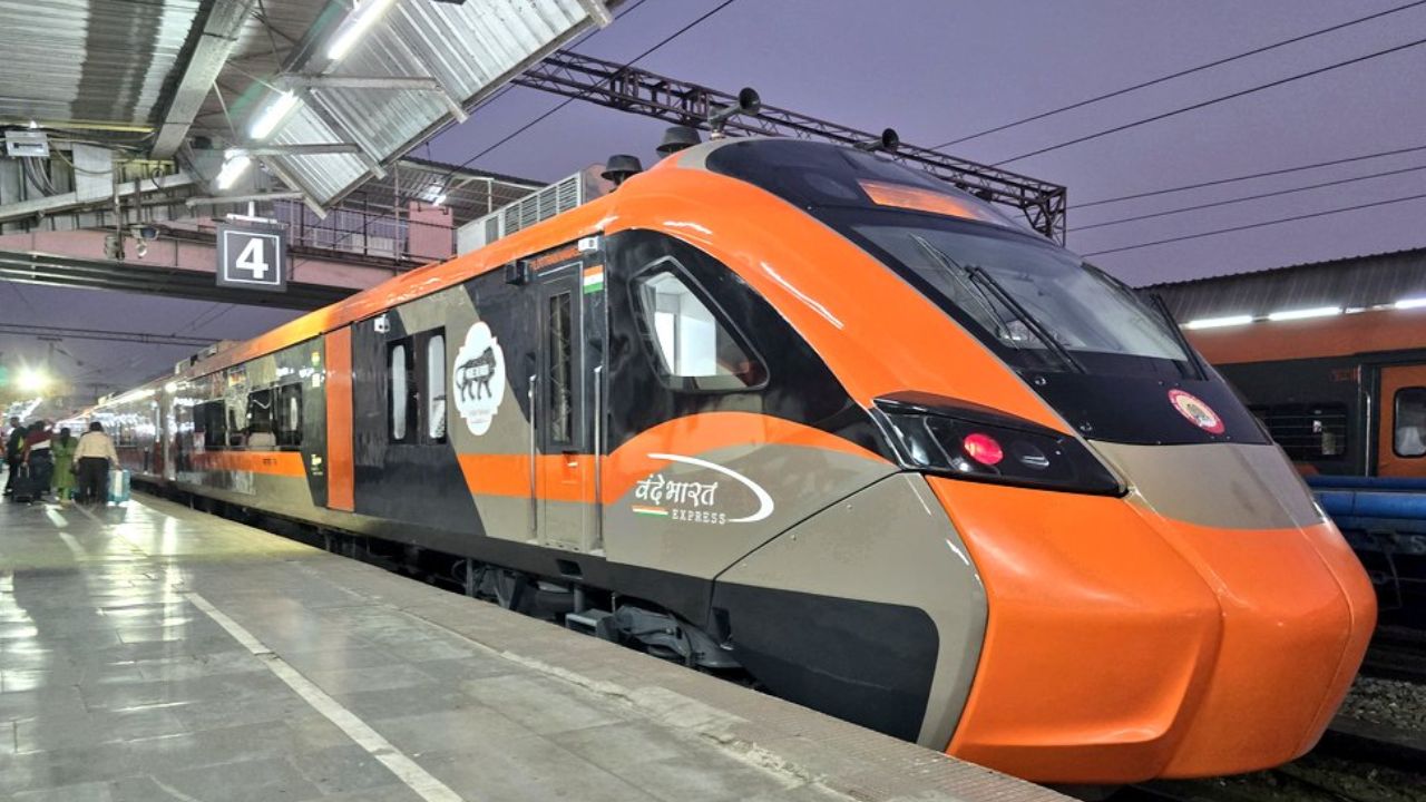 बंद होंगी वंदे भारत ट्रेनें… रेलवे एक नई एक्सप्रेस ट्रेन कर रहा शुरू, क्या होगा रूट, स्टॉपेज? जानें सबकुछ