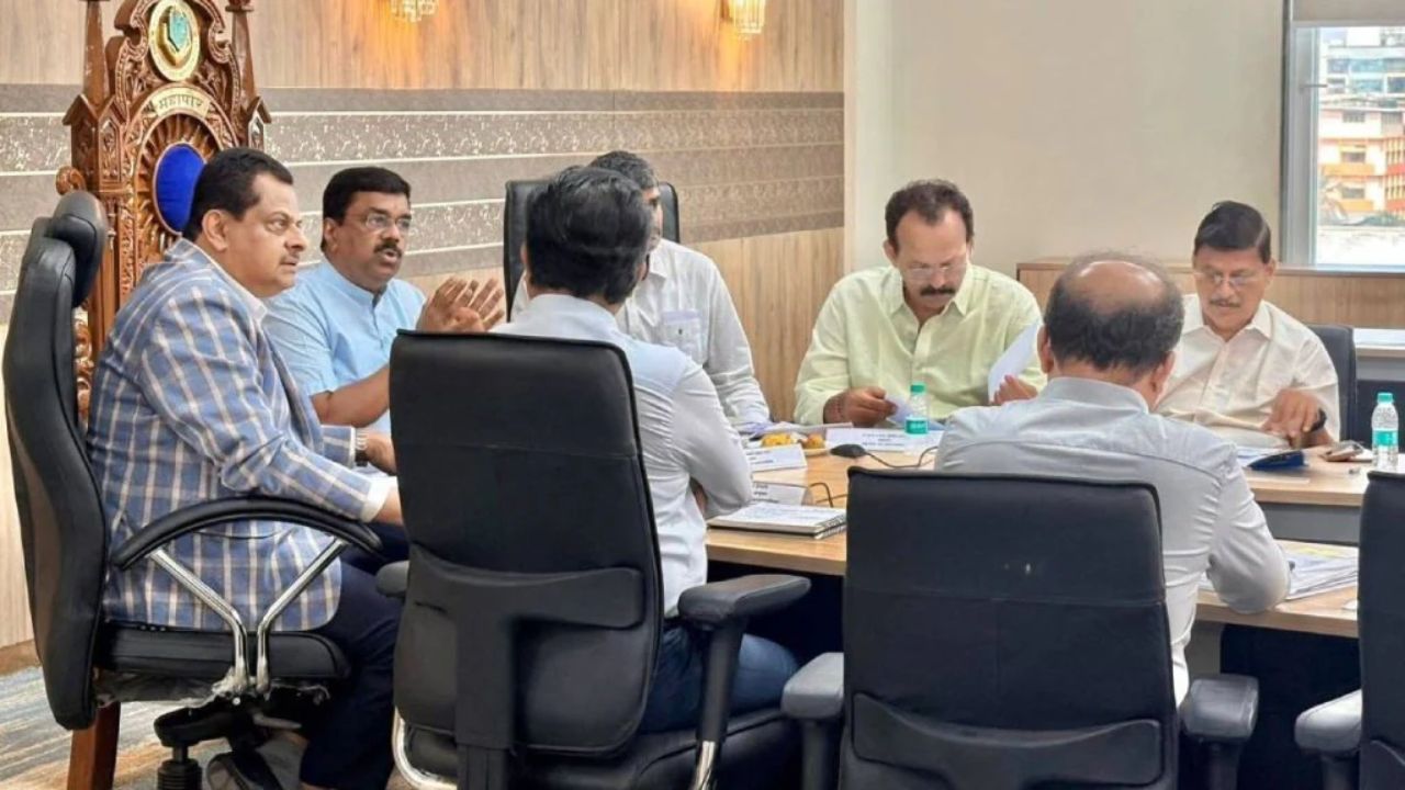 अवैध निर्माण किसी भी हाल में बर्दाश्त नहीं, वसई विरार के नए मेयर अजीव पाटिल का सख्त अल्टीमेटम