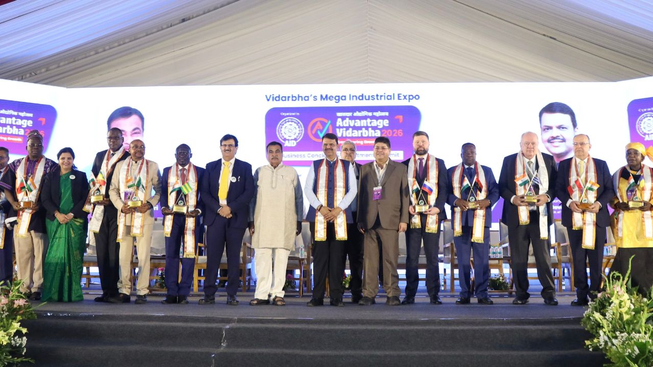 EU-US से ट्रेड डील, क्या भारत-चीन व्यापार होगा कमजोर? चीनी दूत का बड़ा बयान