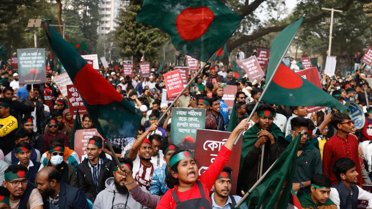 नमाज पढ़ने निकले थे और लाश घर लौटी, शेख हसीना की अवामी लीग के 2 नेताओं की मौत से हड़कंप