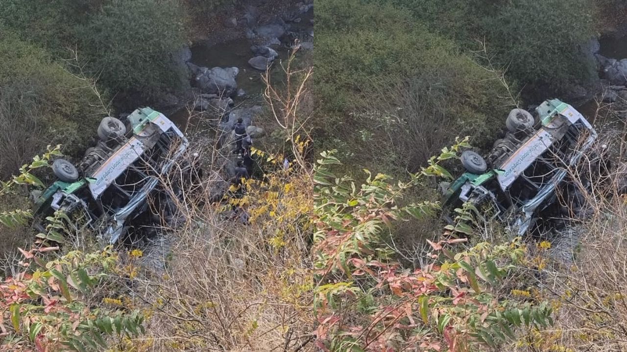 उत्तराखंड के कालसी में 30 यात्रियों से भरी बस खाई में गिरी, हादसे से मची चीख-पुकार, कई लोगों के मौत की आशंका
