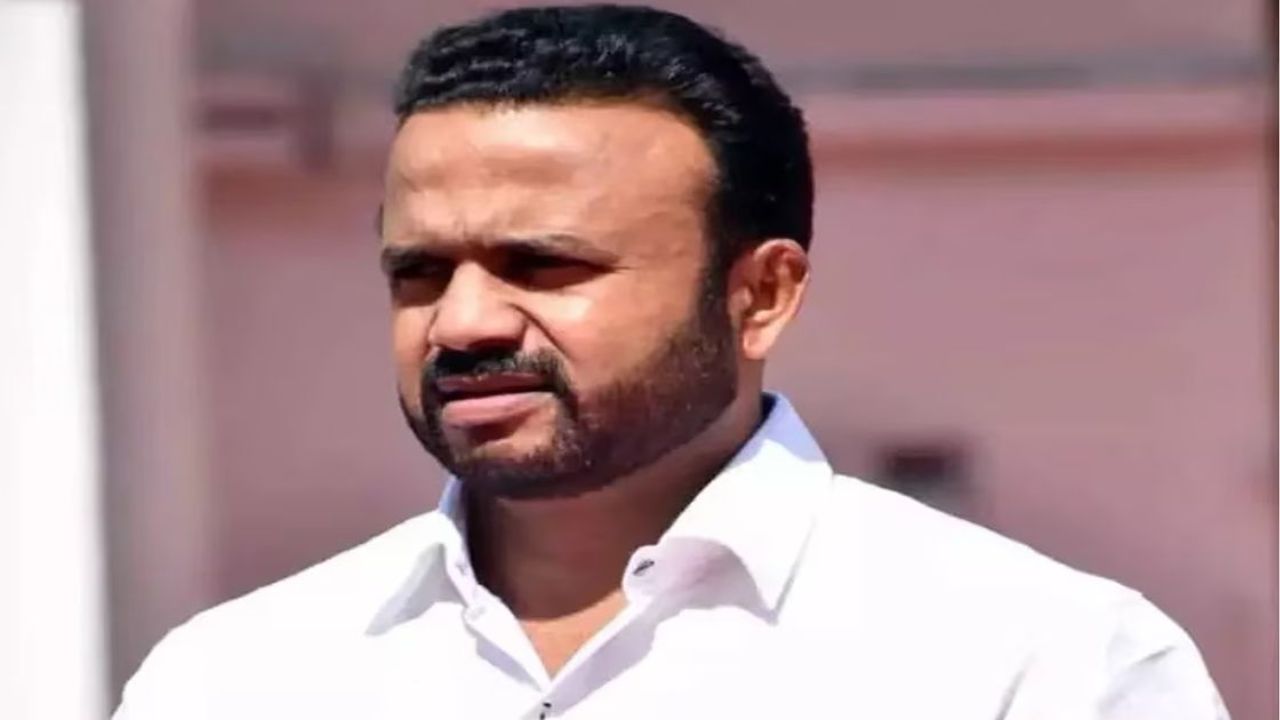 Solapur Politics: विपक्ष ने BJP को कम आंका, अब चुकानी पड़ी कीमत, जयकुमार गोरे ने साधा निशाना