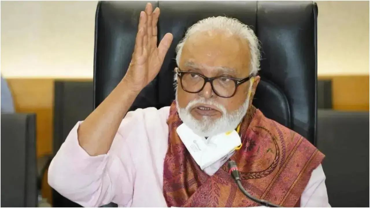 नासिक के लिए 1333 करोड़ की मांग, कुंभ तैयारी के बीच बजट कटौती पर भुजबल नाराज