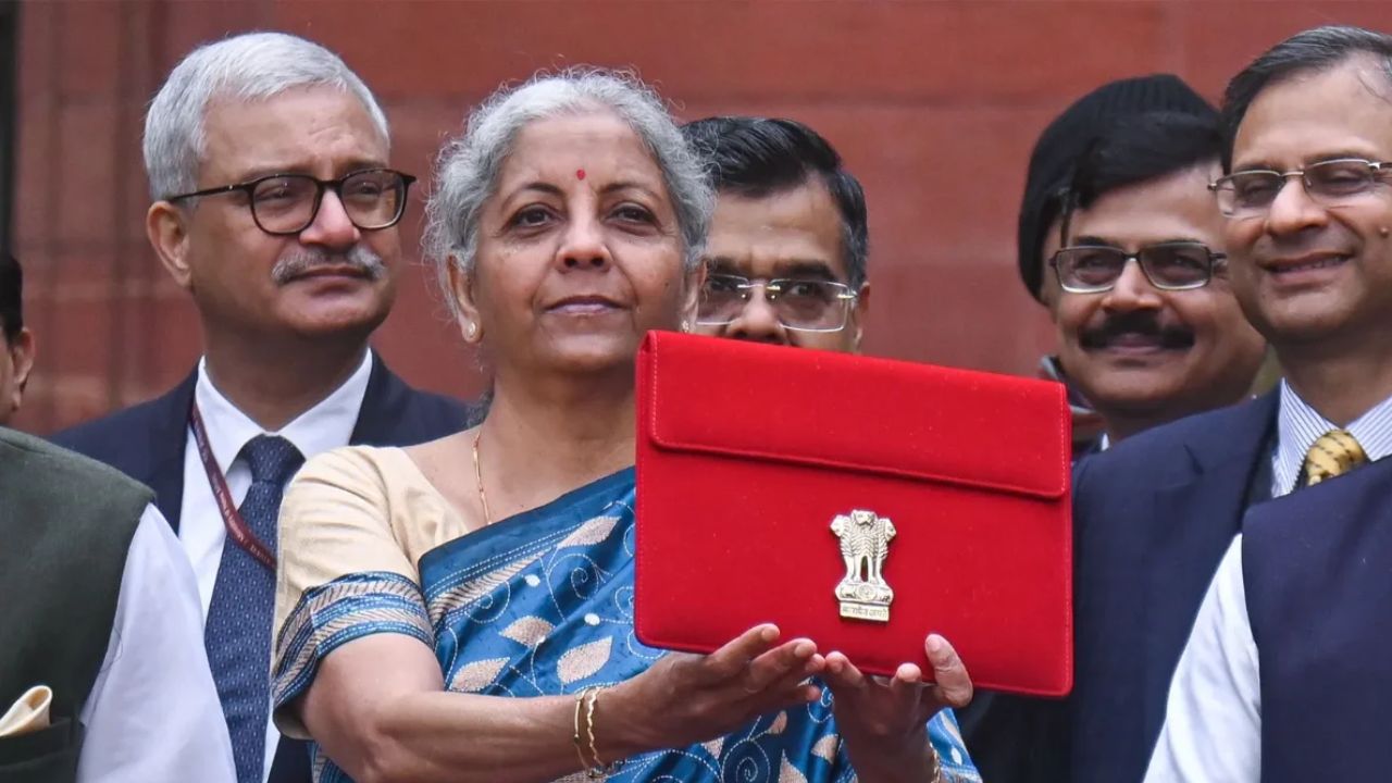 Budget 2026: टैरिफ टेरर, प्रदूषण, AI…बजट से जुड़े 5 सवाल, हर कोई जानना चाहता है जिसका जवाब