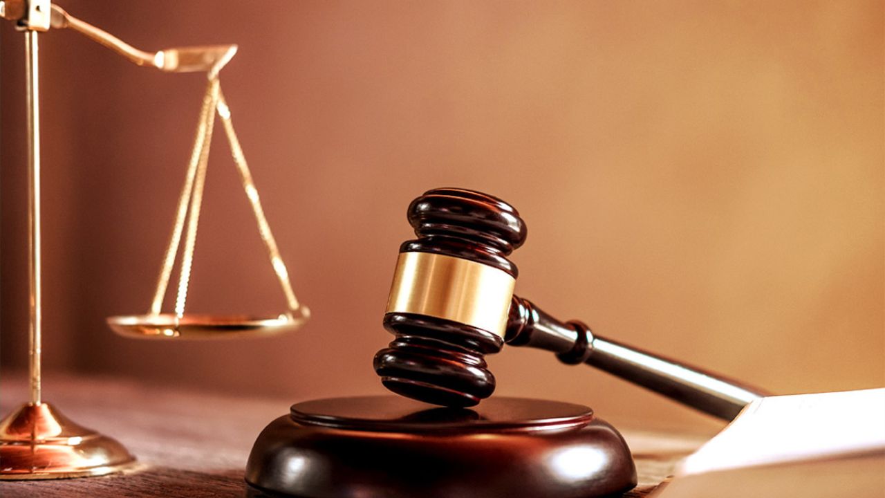 ग्राम पंचायत प्रशासक विवाद की सुनवाई अब मुंबई में, प्रशासक नियुक्ति पर कानूनी चुनौती