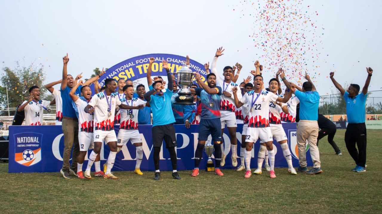 Santosh Trophy 2025-26: सर्विसेज ने जीता संतोष ट्रॉफी का खिताब, केरल को हराकर 8वीं बार बनी चैंपियन