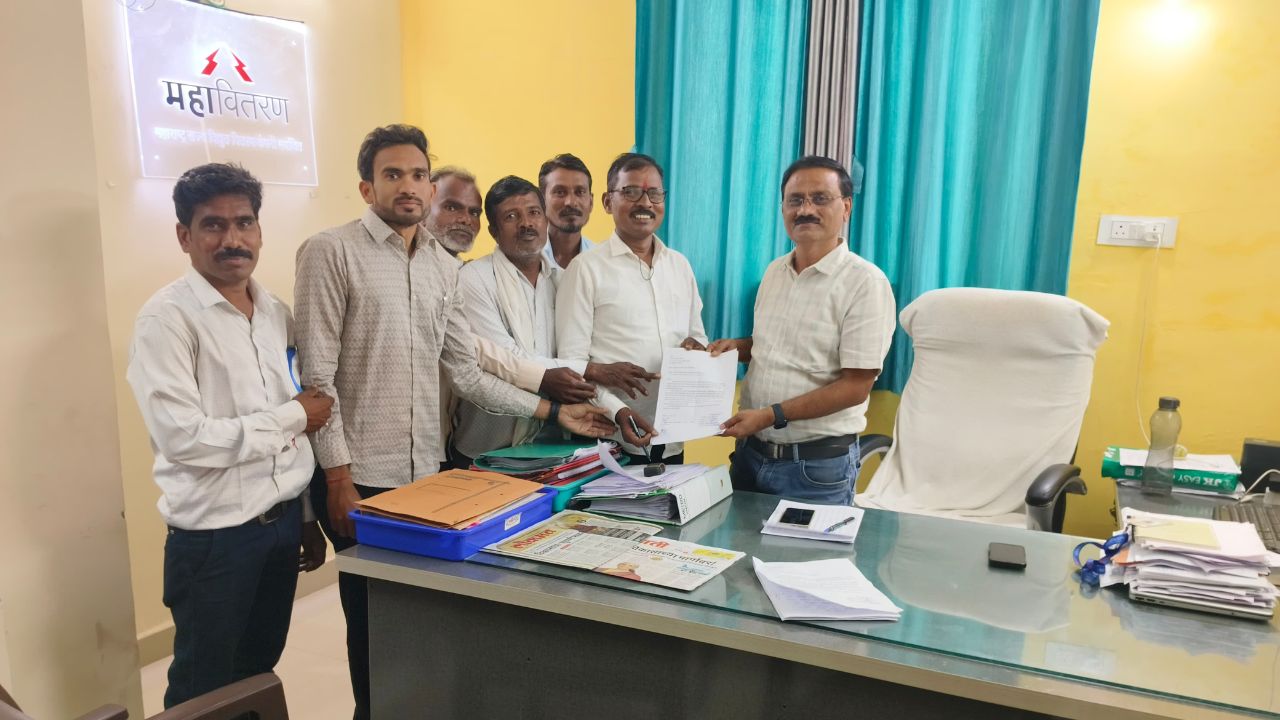 स्मार्ट मीटर का ‘स्मार्ट झटका’: वणी के येनक गांव में बिजली बिल देख उड़े लोगों के होश, दोगुना-तिगुना आया बिल!