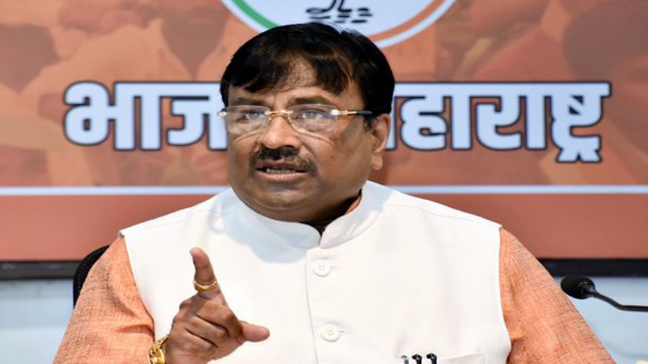 कांग्रेस की मदद से भाजपा का महापौर? मुनगंटीवार के दावे से चंद्रपुर में भूचाल, 10 फरवरी से पहले सियासी हलचल तेज