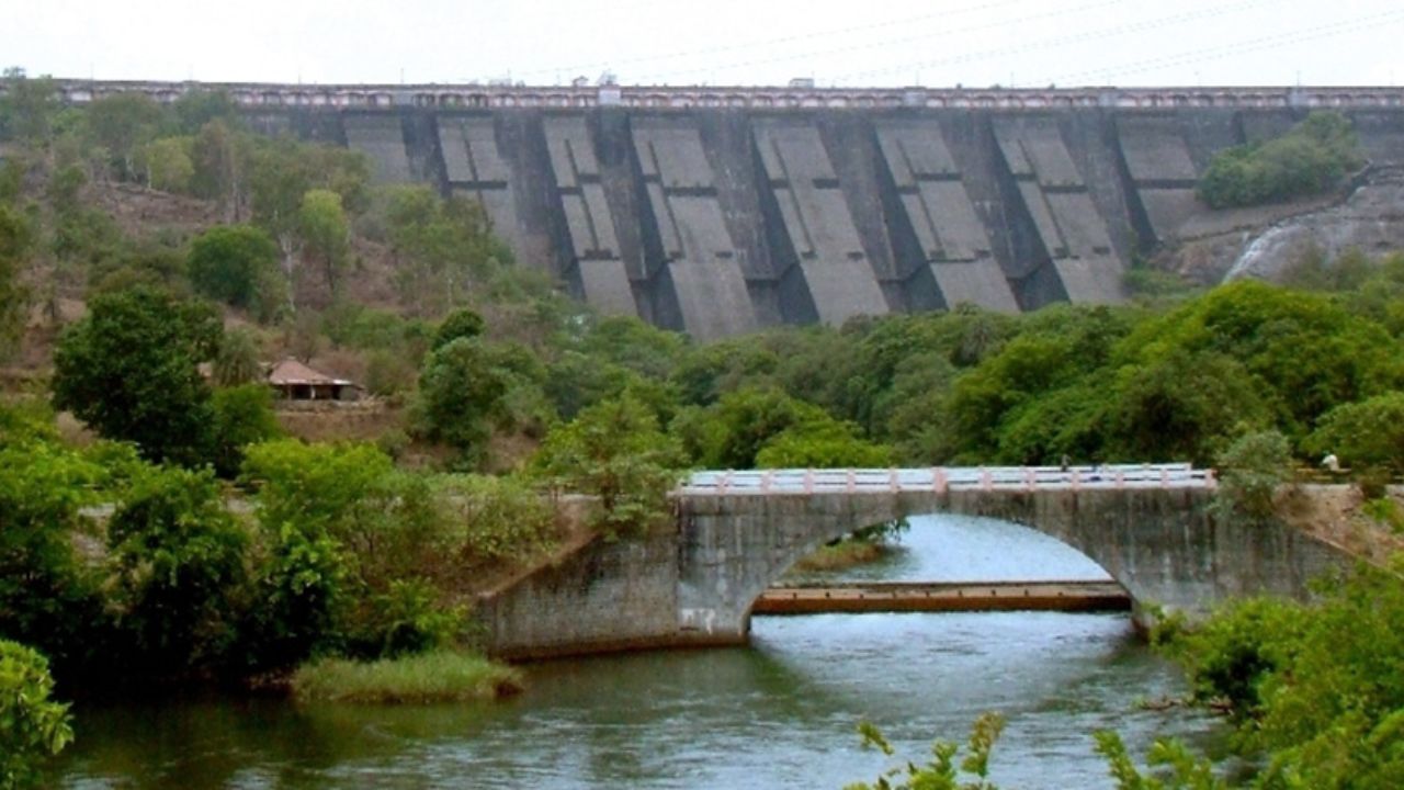 भंडारदरा बांध शताब्दी समारोह: सालभर चलने वाले कार्यक्रमों की बने योजना, विखे पाटिल ने दिए निर्देश