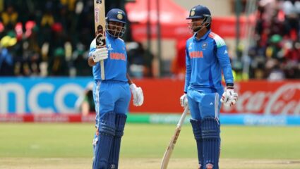 Under-19 World Cup के फाइनल में भारत ने रचा इतिहास, ऐसा कारनामा करने वाली दुनिया की पहली टीम बनी